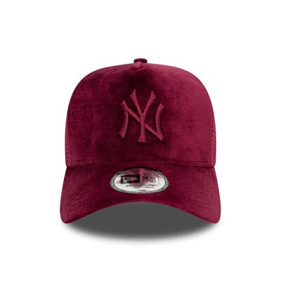 Wmns Velour Trucker New York Yankees Chj New Era