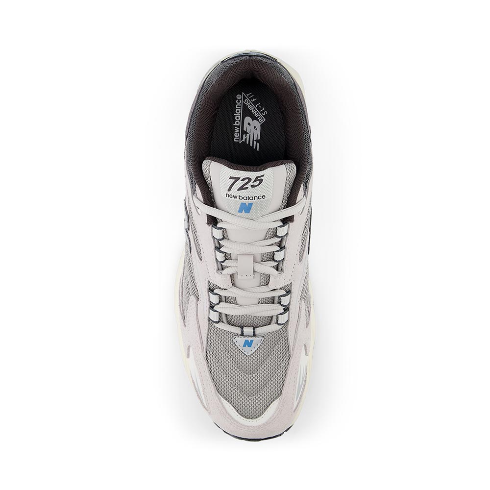 725 New Balance Shoes image number 3