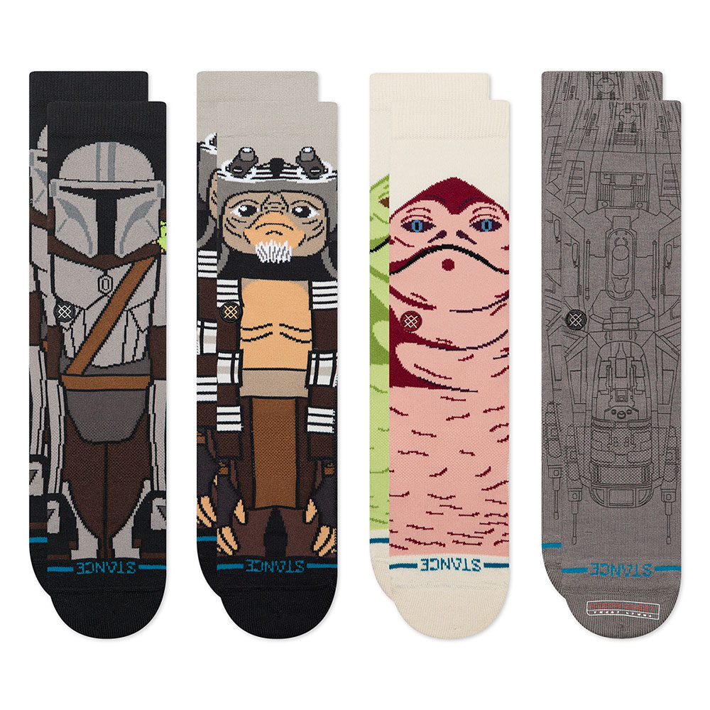 The Mandalorian Grogu Box Set Stance