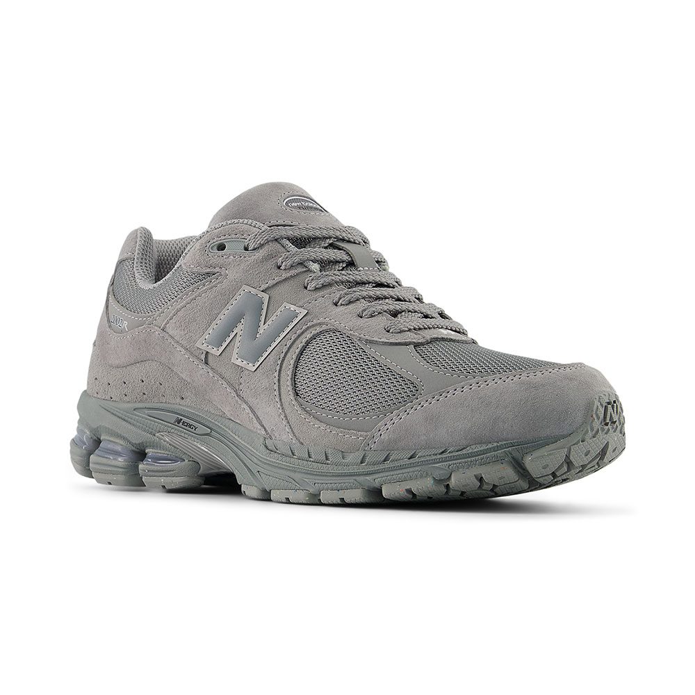 2002R New Balance