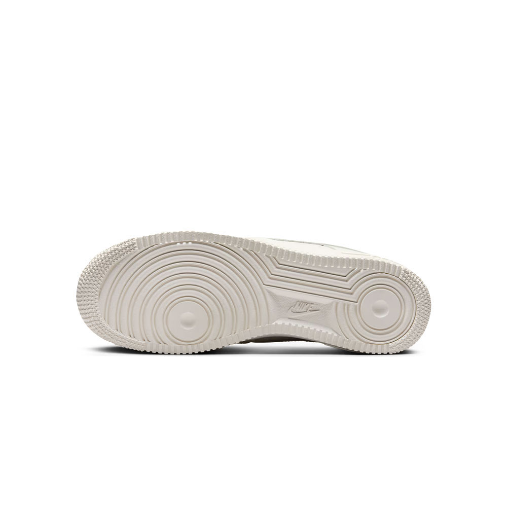 Wmns Air Force 1 07 Ess Nike MULTICOLOR 