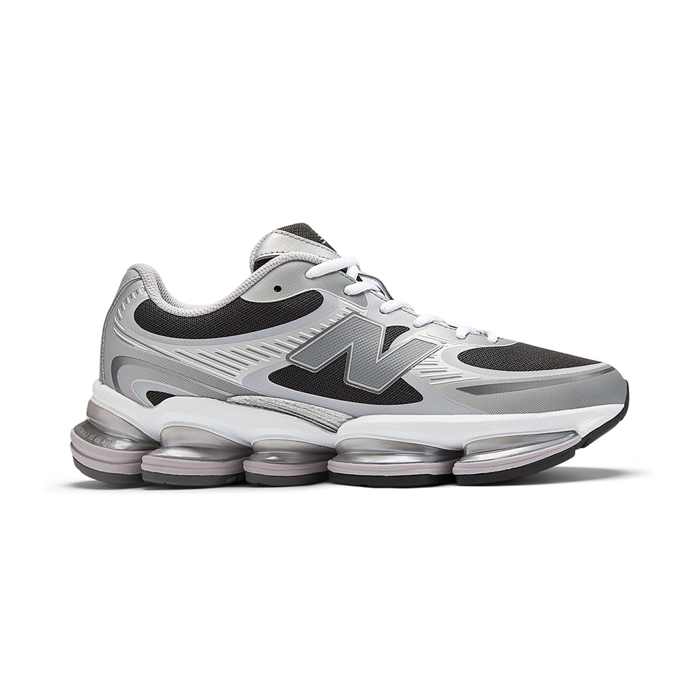 2000 New Balance