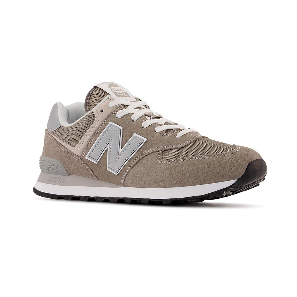 574 New Balance Shoes image number 2