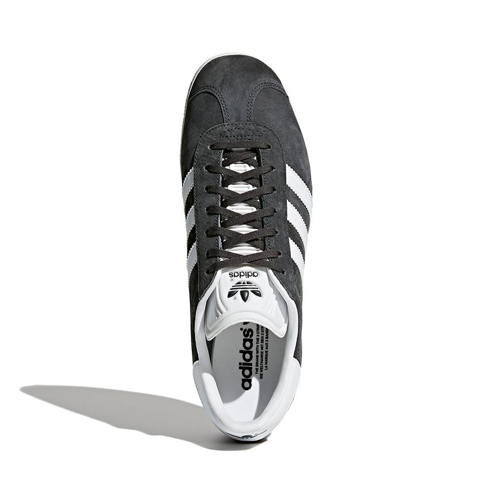 Gazelle Shoes Adidas image number 4