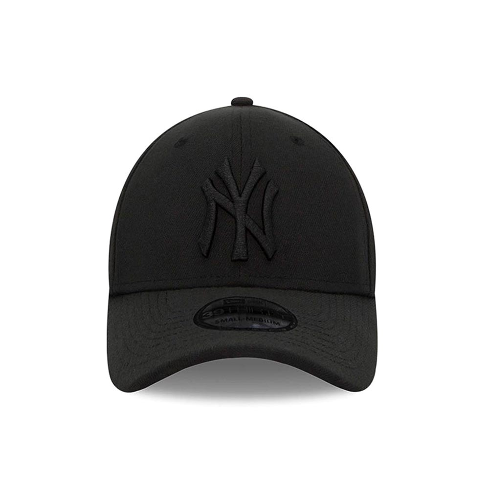 3930 New York Yankees Tonal Classic New Era image number 0